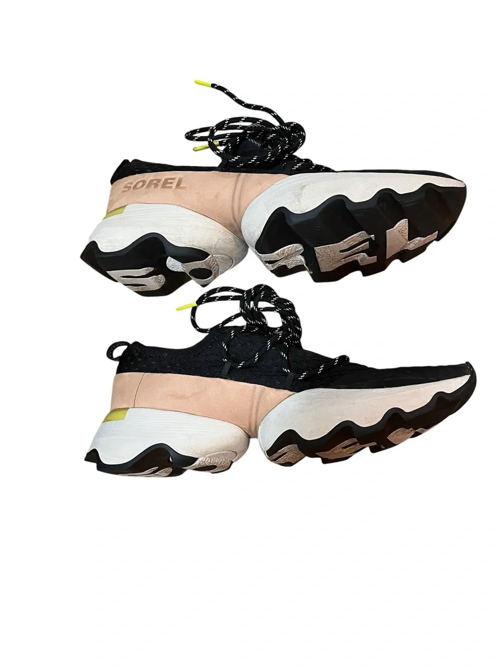 Sorel Sneakers Women's Black Mesh Athletic Sneakers Pink Leather Accent